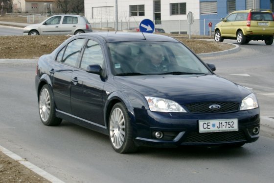 mondeo02