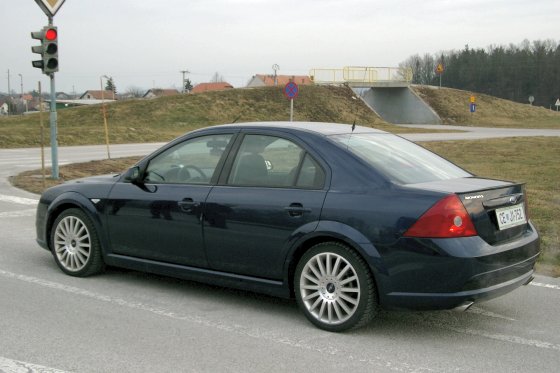 mondeo03