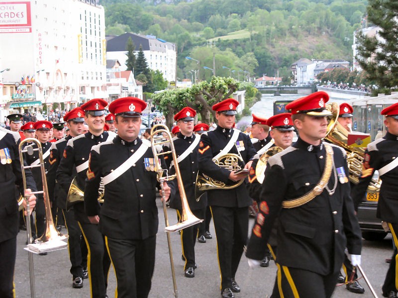 slika udeležencev mednarodnega romanja vojakov in policistov v Lurd, 2007